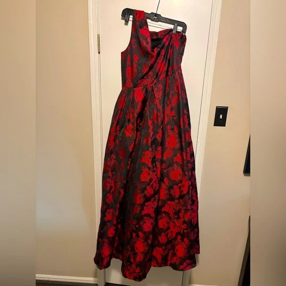 Carmen Marc Valvo Dress - Picture 4 of 7